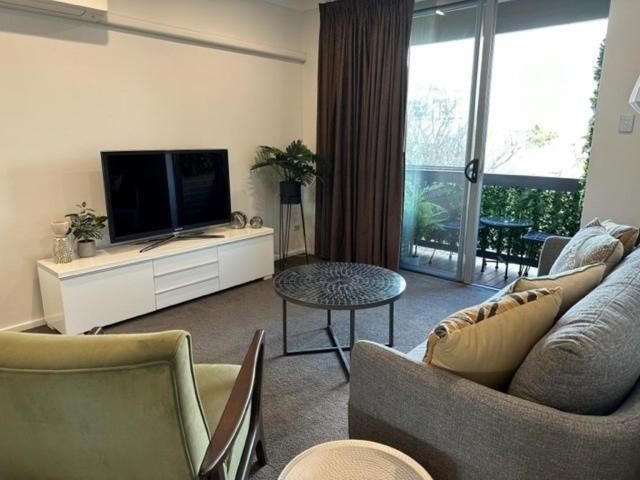 Adelaide Dress Circle Apartments - Archer Street Екстериор снимка
