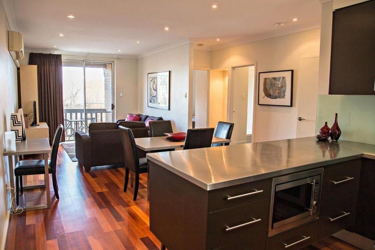 Adelaide Dress Circle Apartments - Archer Street Екстериор снимка
