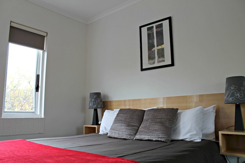 Adelaide Dress Circle Apartments - Archer Street Екстериор снимка