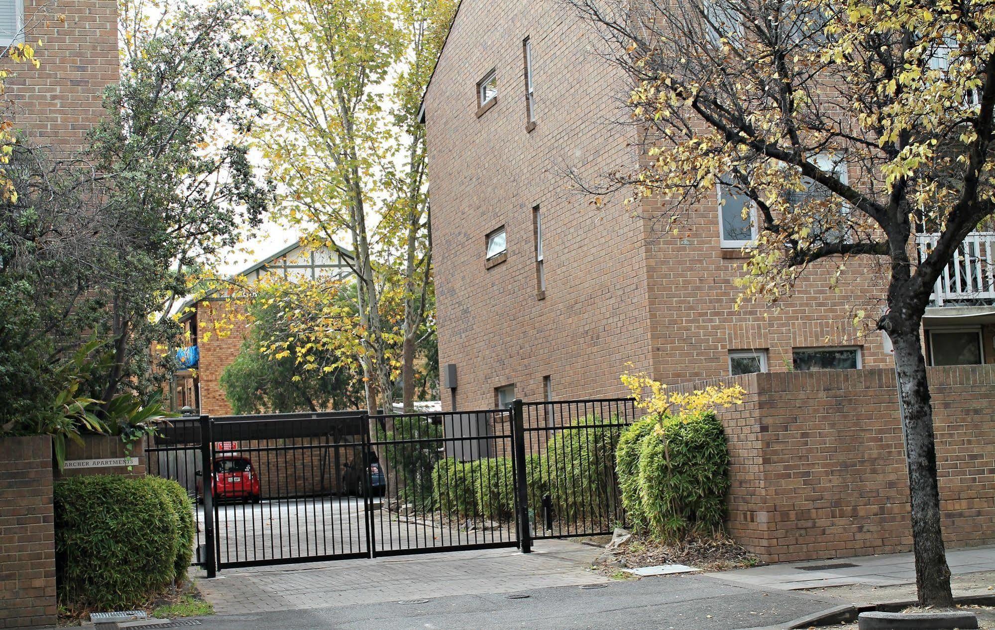 Adelaide Dress Circle Apartments - Archer Street Екстериор снимка